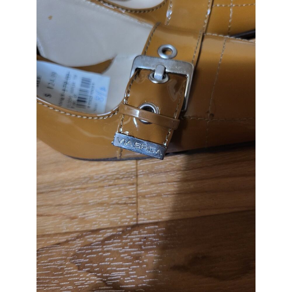 New with Box Via Spiga slingbacks. Caramel color Size 8.5M - Picture 8 of 12